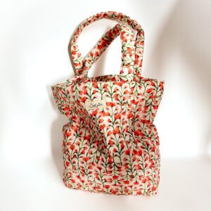 Flower patterned handbag with soft cotton filling